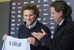 URUGUAY-MONTEVIDEO-DIRECTOR TECNICO-FORLAN