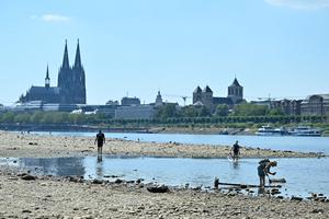 ALEMANIA-COLONIA-RIN-NIVEL DEL AGUA
