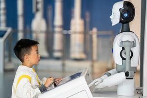 CHINA-VACACIONES DEL DIA NACIONAL-TECNOLOGIAS AVANZADAS-TURISMO