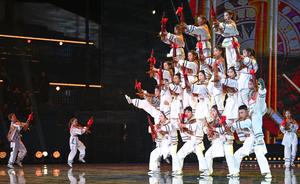 CHINA-GUIZHOU-ALDEA DE TAIPAN-"GALA DE LA ALDEA"