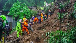 FILIPINAS-BAGUIO-DESLIZAMIENTO DE TIERRA