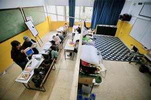 LIBANO-SIDON-PERSONAS DESPLAZADAS-SALON DE CLASES