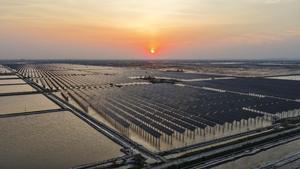 CHINA-SHANDONG-FORMAS COMPLEMENTARIAS-DESARROLLO DE LA ENERGIA FOTOVOLTAICA