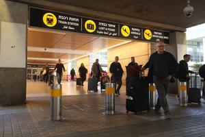 ISRAEL-AEROPUERTO BEN GURION-CIUDADANOS-LLEGADA