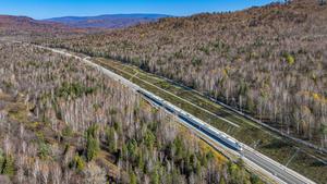 CHINA-HEILONGJIANG-FERROCARRIL-HARBIN-YICHUN-PAISAJE OTOÑAL