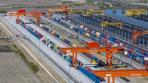 CHINA-TREN DE CARGA EUROPA-CORREDOR ORIENTAL-3.000 TRENES
