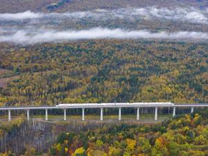 CHINA-HEILONGJIANG-FERROCARRIL-HARBIN-YICHUN-PAISAJE OTOÑAL