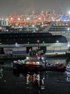 SRI LANKA-COLOMBO-BARCO NAVAL IRANI-TRIPULACION-EVACUACION