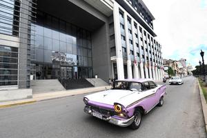 CUBA-HABANA-HOTELES-CESE DE OPERACIONES