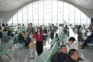 CHINA-SHAANXI-ANKANG-FERROCARRIL-TURISMO