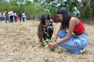NICARAGUA-LEON-REFORESTACION-CAMPAÑA
