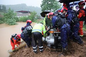 CHINA-TIFON DOLPHIN-AYUDA DE EMERGENCIA EN DESASTRES