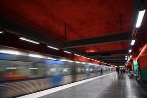 SUECIA-ESTOCOLMO-METRO-OBRAS DE ARTE