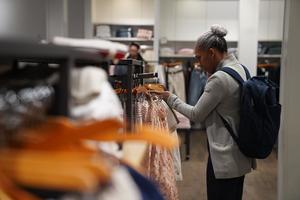 EEUU-NUEVA YORK-CONFIANZA DE LOS CONSUMIDORES EN MAYO-NUEVO MINIMO