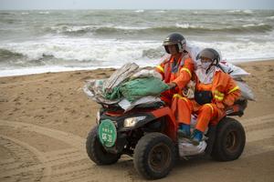 CHINA-HAINAN-QIONGHAI-TIFON MAYSAK-LIMPIEZA