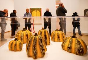 PAISES BAJOS-AMSTERDAM-YAYOI KUSAMA-EXPOSICION