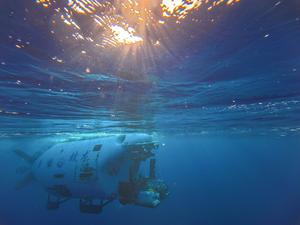 CHINA-JIAOLONG-INVESTIGACION CIENTIFICA EN AGUAS PROFUNDAS