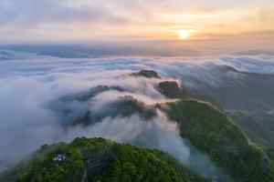 CHINA-ANHUI-HUANGSHAN-MONTAÑA QIYUN-PAISAJE