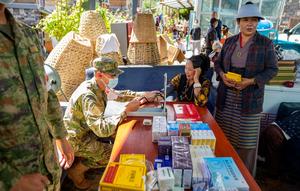CHINA-XIZANG-GYIRONG-AVALANCHA DE LODO-SERVICIOS MEDICOS