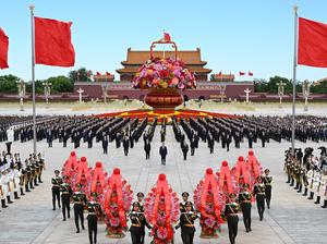 CHINA-BEIJING-LIDERES-DIA DE LOS MARTIRES-CEREMONIA