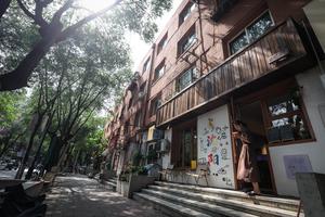 CHINA-LIAONING-SHENYANG-CALLE BAJING-CULTURA DEL CAFE