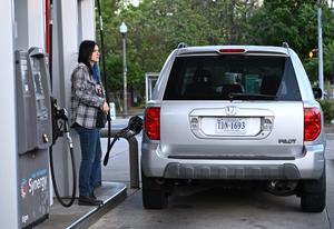 EEUU-VIRGINIA-ARLINGTON-GASTOS DE CONSUMO PERSONAL-INFLACION