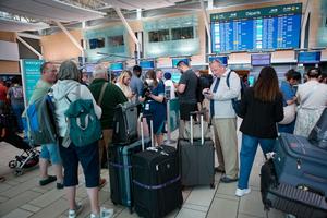 CANADA-VANCOUVER-WESTJET-HUELGA