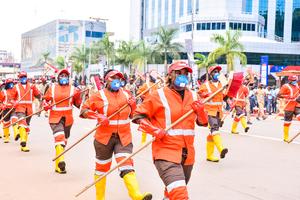 CAMERUN-YAUNDE-DIA INTERNACIONAL DEL TRABAJO-DESFILE
