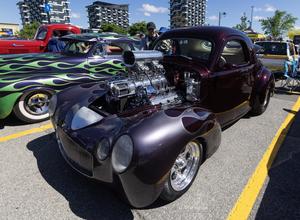 CANADA-OAKVILLE-GIRA DE LEYENDAS DE HOT WHEELS-AUTOMOVILES MODIFICADOS