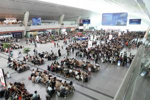 CHINA-VACACIONES DEL DIA NACIONAL-PICO DE VIAJES