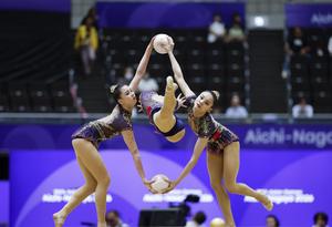 JAPON-NAGOYA-JUEGOS ASIATICOS-GIMNASIA RITMICA-CONCURSO COMPLETO POR EQUIPOS-FINAL
