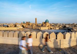 UZBEKISTAN-BUKHARA-SITIOS HISTORICOS-VIDA COTIDIANA