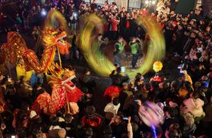 CHINA-FESTIVAL DE LINTERNAS-CELEBRACIONES