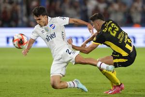 URUGUAY-MONTEVIDEO-FUTBOL-NACIONAL VS PEÑAROL