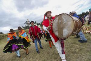 ECUADOR-COCHASQUI-INTI RAYMI