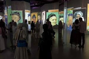 EGIPTO-CAIRO-VAN GOGH-EXPOSICION DE ARTE