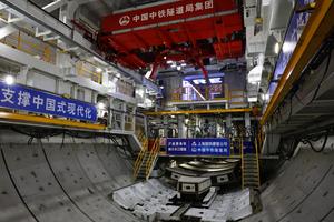 CHINA-RIO YANGTSE-TUNELADORA DE ESCUDO-CONSTRUCCION