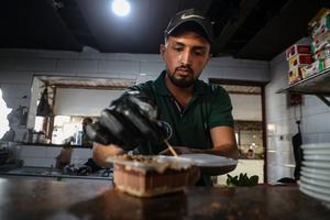 MEDIO ORIENTE-CIUDAD DE GAZA-TRABAJOS