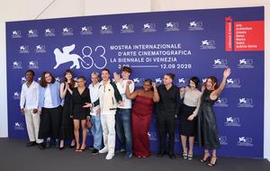 ITALIA-VENECIA-FESTIVAL DE CINE-15/18-SESION FOTOGRAFICA