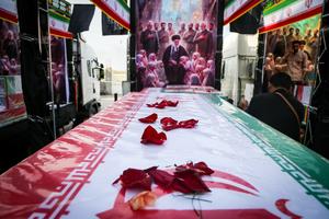 IRAN-MINAB-ESCUELA-CEREMONIA FUNEBRE MASIVA