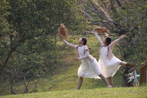 CHINA-VACACIONES DE PRIMAVERA-FERIADO DEL QINGMING-ESTUDIANTES-ACTIVIDADES