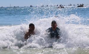 EEUU-CALIFORNIA-HUNTINGTON BEACH-OLA DE CALOR