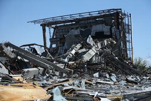 IRAN-TEHERAN-COMPLEJO DEPORTIVO AZADI-ATAQUE-SECUELAS