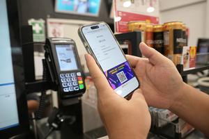 CHINA-CONECTIVIDAD DE PAGOS TRANSFRONTERIZOS-CODIGOS QR