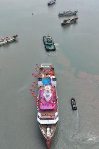 CHINA-ZHEJIANG-BUQUE DE INVESTIGACION-BOTADURA