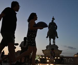 ITALIA-ROMA-MONUMENTO A VICTOR MANUEL II-RECORRIDO NOCTURNO