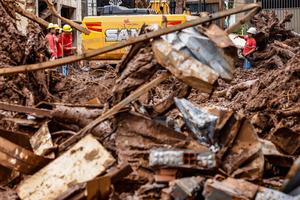 BRASIL-MINAS GERAIS-FUERTES LLUVIAS-BUSQUEDA