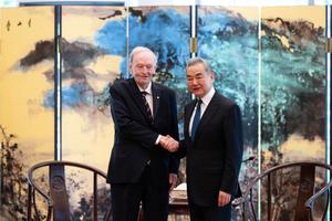 CANADA-OTTAWA-CHINA-WANG YI-EX PRIMER MINISTRO CANADIENSE-REUNION