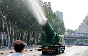 CHINA-LIAONING-SHENYANG-OLA DE CALOR
