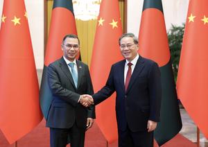 CHINA-BEIJING-LI QIANG-BANGLADESH-PRIMER MINISTRO-CONVERSACIONES
